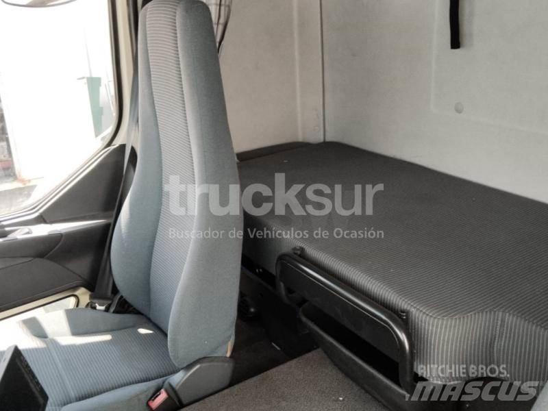 Volvo FL290 冷凍冷蔵車