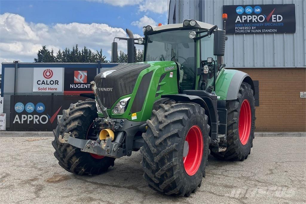 Fendt 824 トラクター