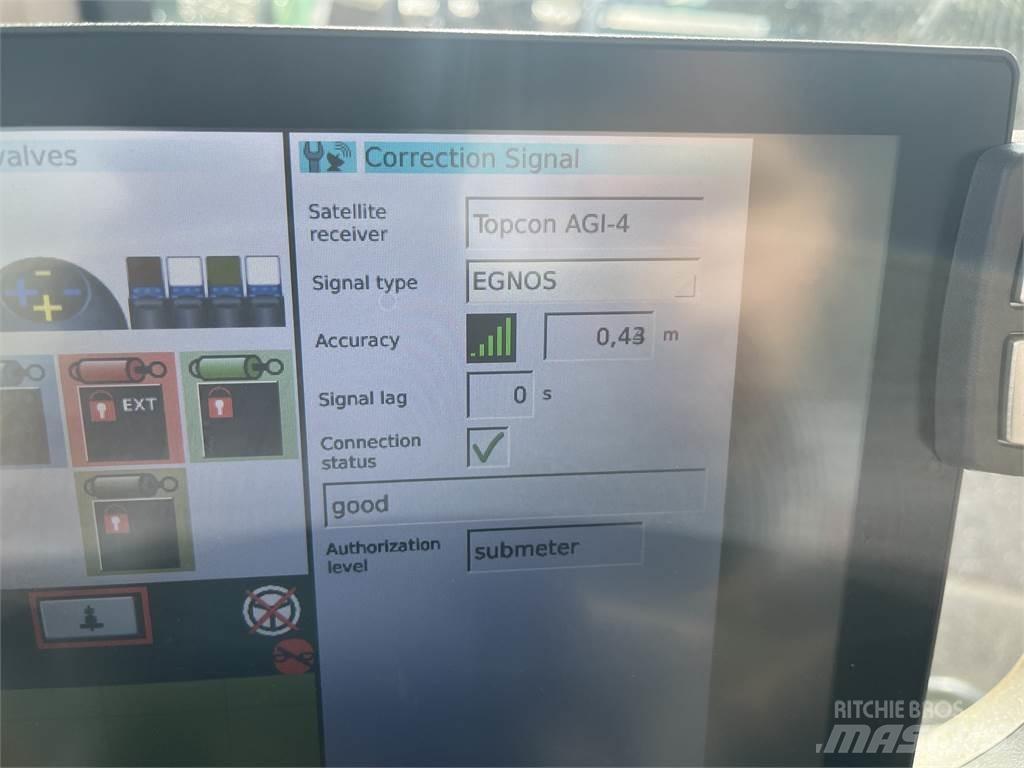 Fendt 828 トラクター