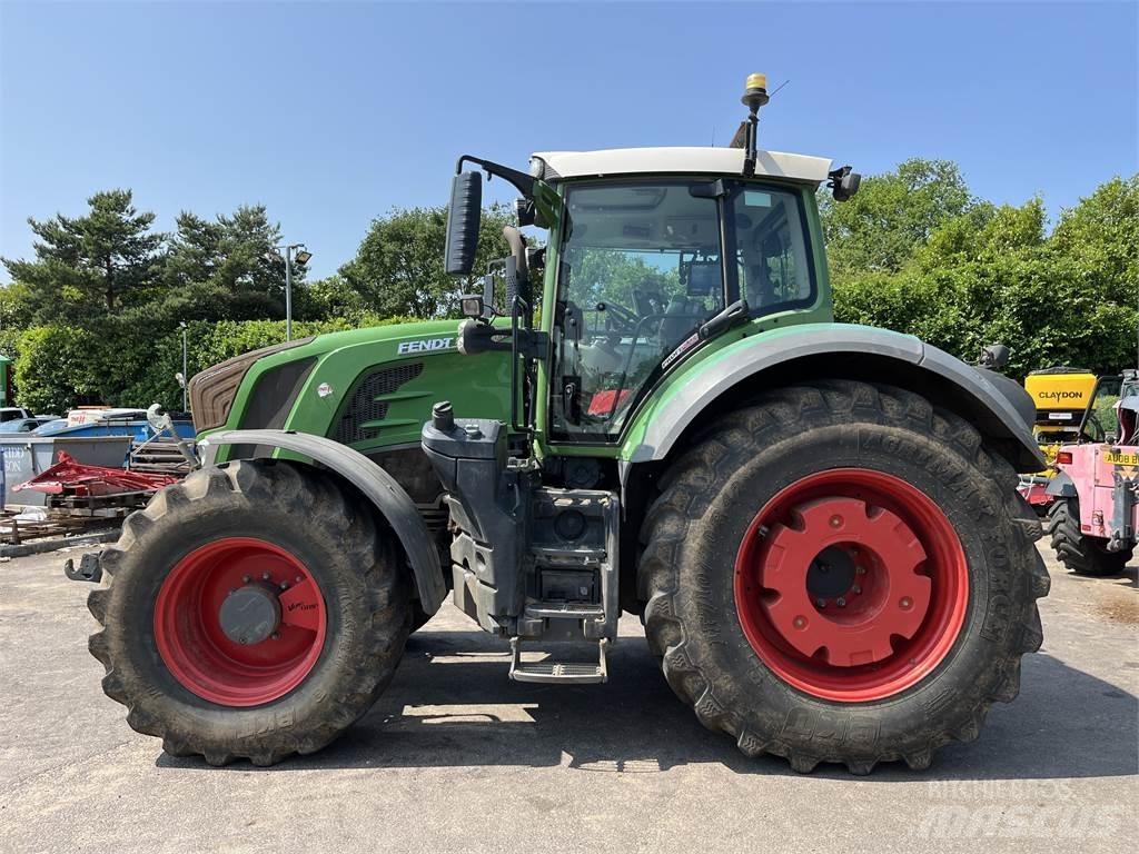 Fendt 828 トラクター