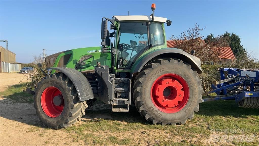 Fendt 828 S4 トラクター