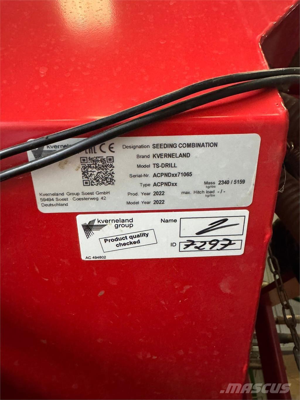 Kverneland 4.8M 農業機械 -　その他