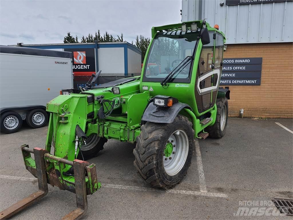 Merlo TF38.7 農業用テレハンドラー