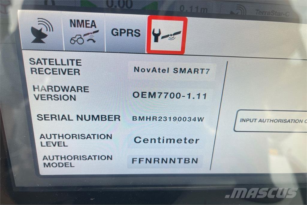 Valtra T234D トラクター