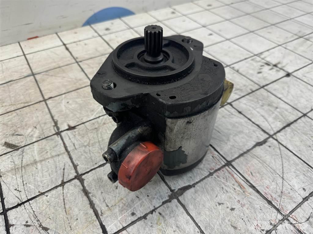 Bosch gear pump クレーン部品と設備