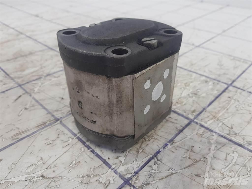 Bosch gear pump クレーン部品と設備