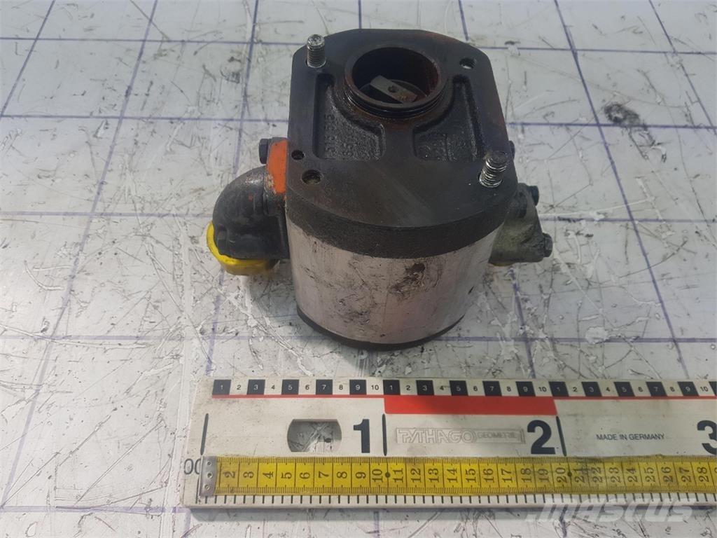 Bosch gear pump クレーン部品と設備