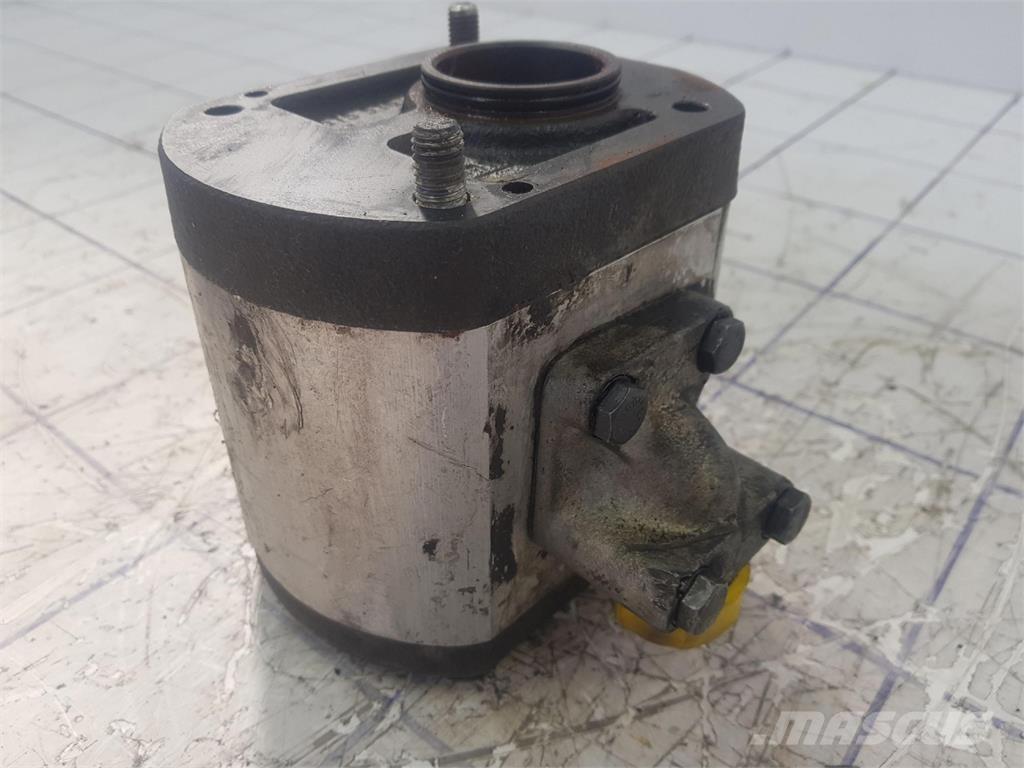 Bosch gear pump クレーン部品と設備