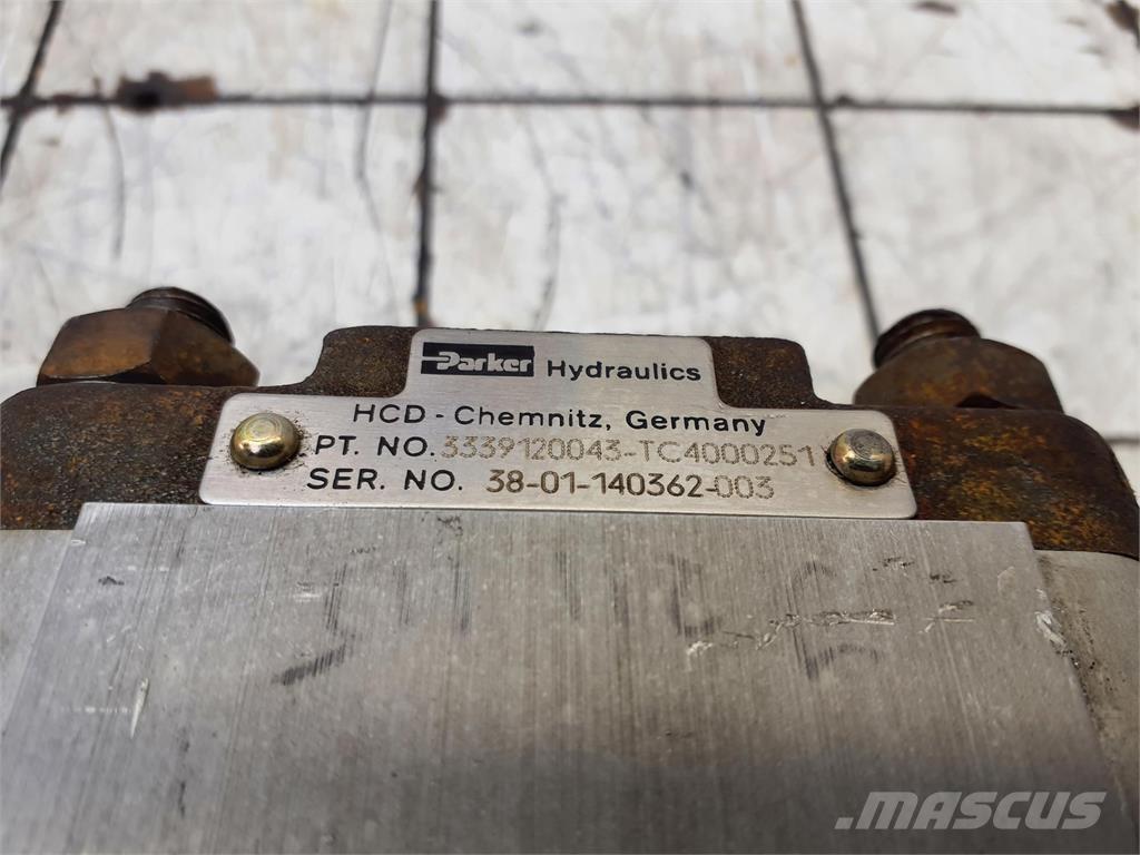 CT2 Dual gear pump クレーン部品と設備