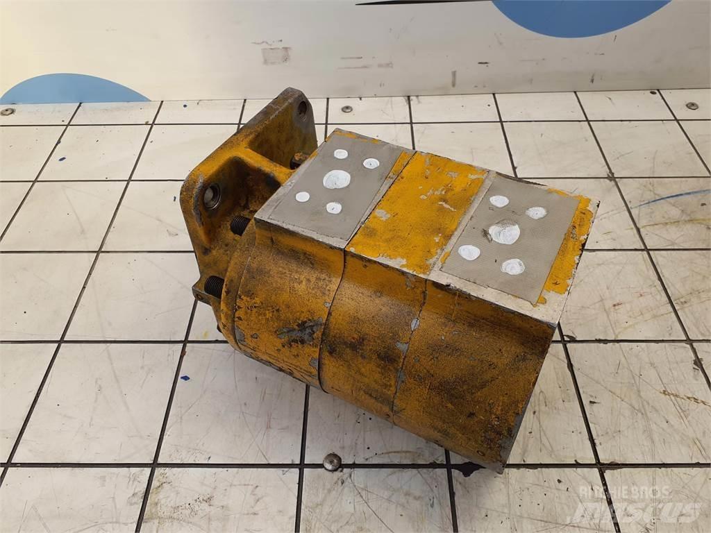  Dual gear pump クレーン部品と設備