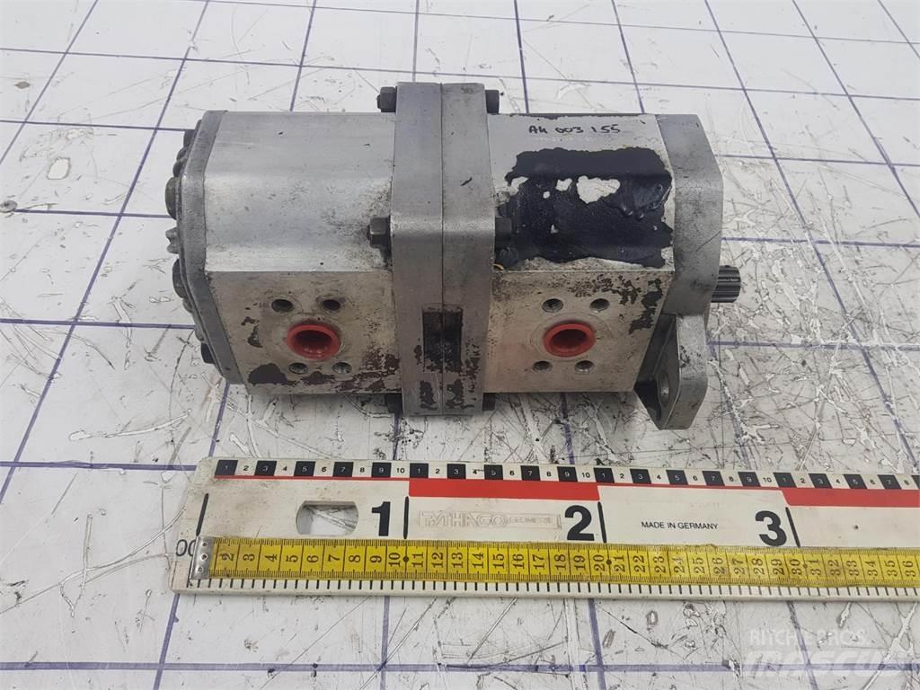  Dual gear pump クレーン部品と設備