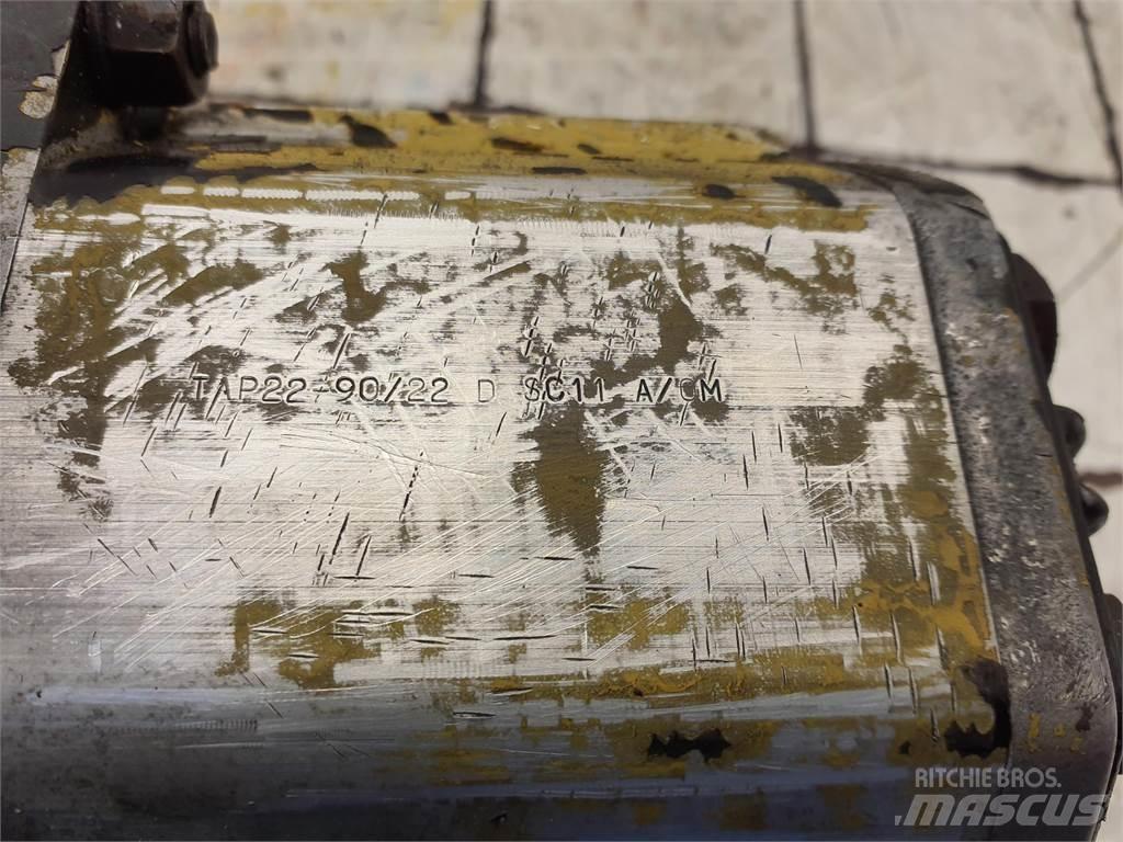  Dual gear pump クレーン部品と設備