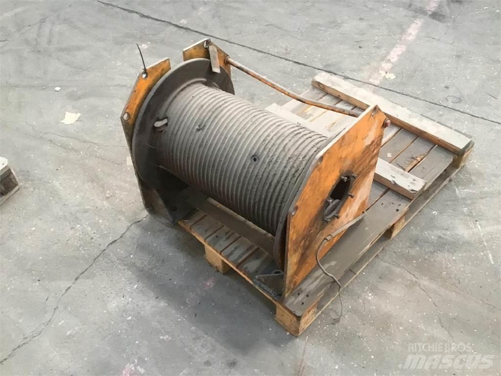 Faun RTF 30 winch クレーン部品と設備
