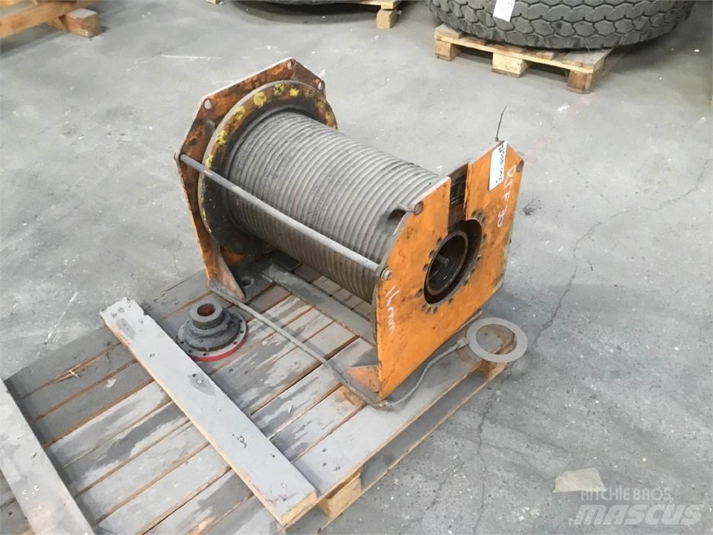 Faun RTF 30 winch クレーン部品と設備