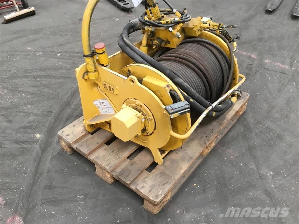 Grove GMK 3055 winch クレーン部品と設備