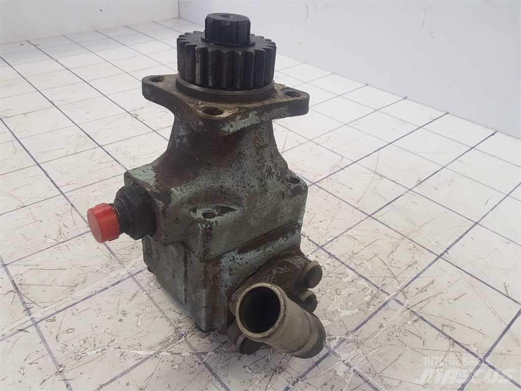Hyva PTO Pump クレーン部品と設備