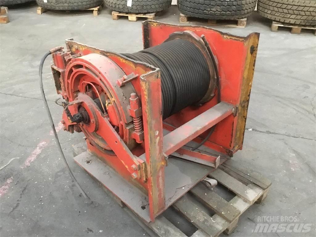 Kato NK 350 winch クレーン部品と設備