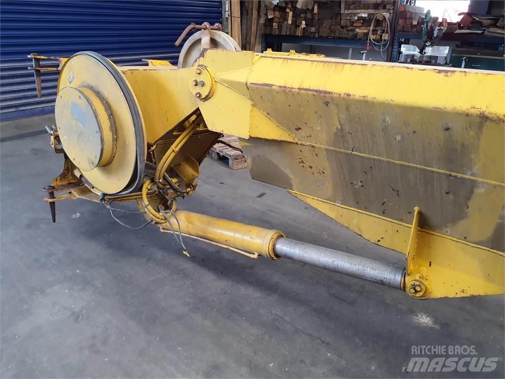 Krupp KMK 3050 jib クレーン部品と設備