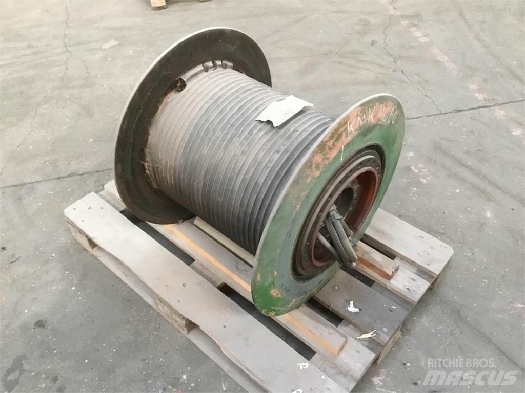 Krupp KMK 4060 winch クレーン部品と設備
