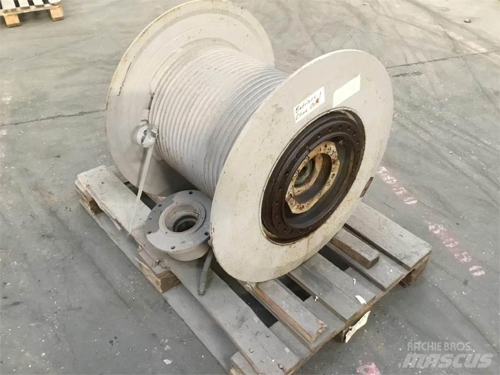 Krupp KMK 4060 winch クレーン部品と設備