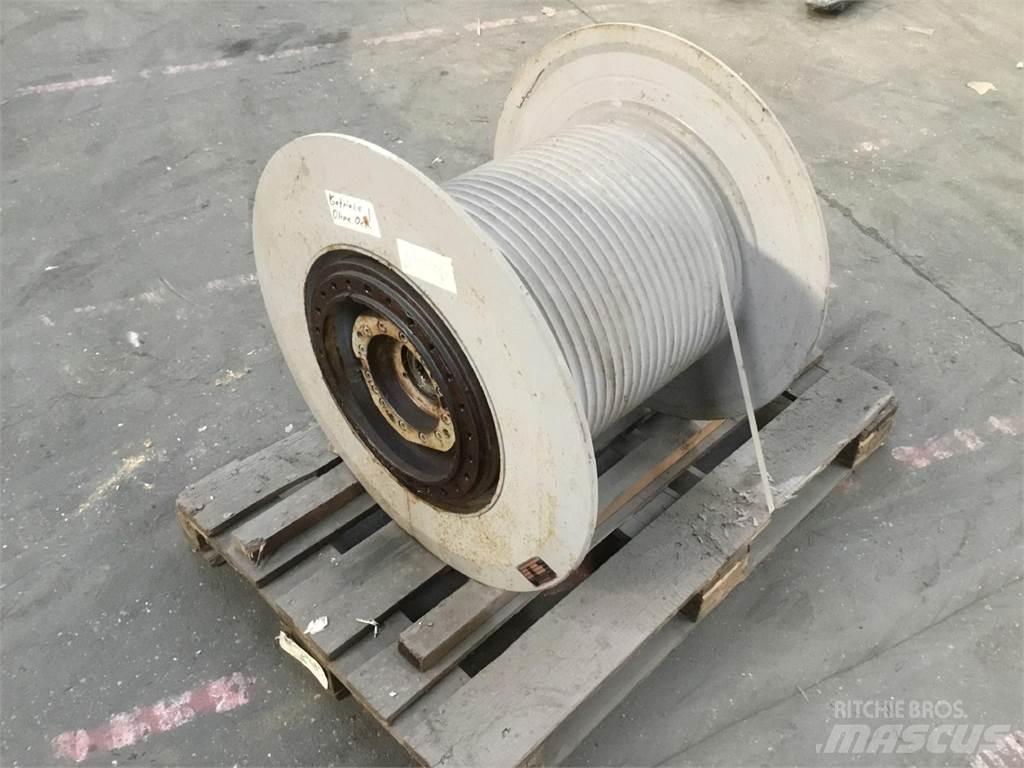 Krupp KMK 4060 winch クレーン部品と設備