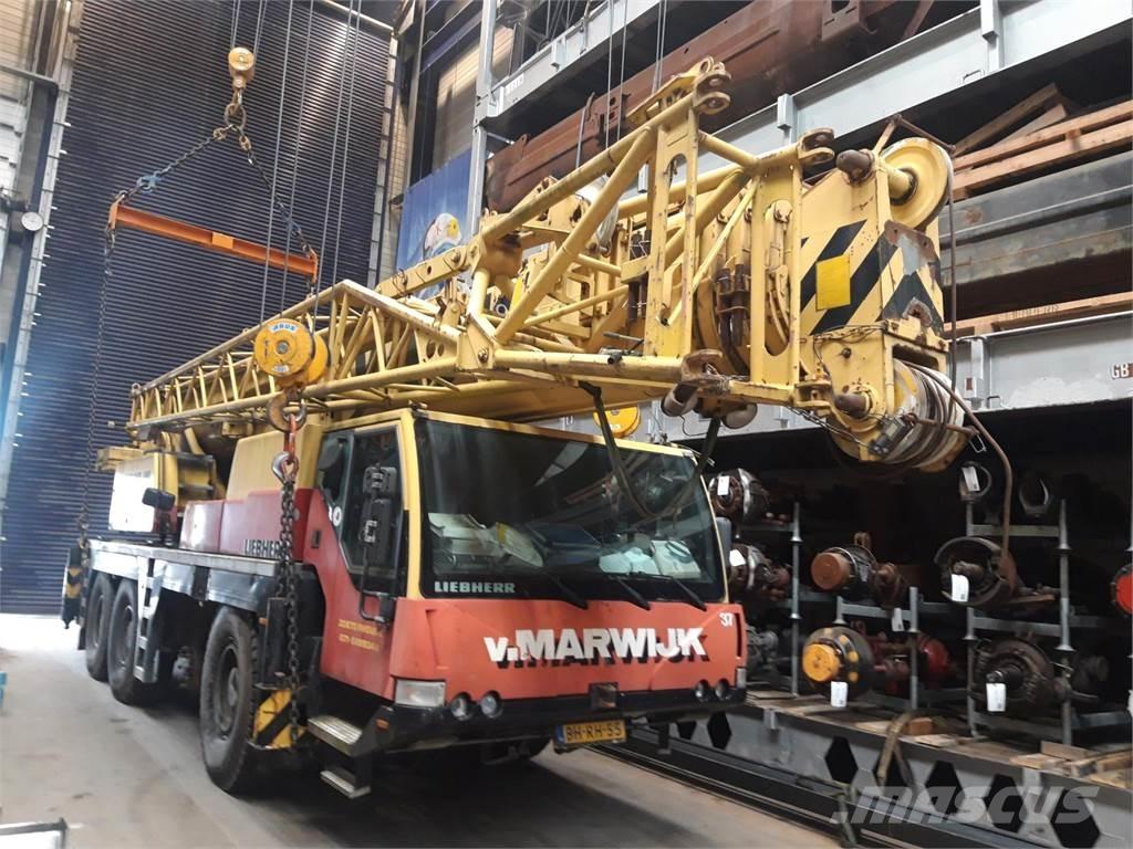 Liebherr LTM 1060-2 オールテレーンクレーン