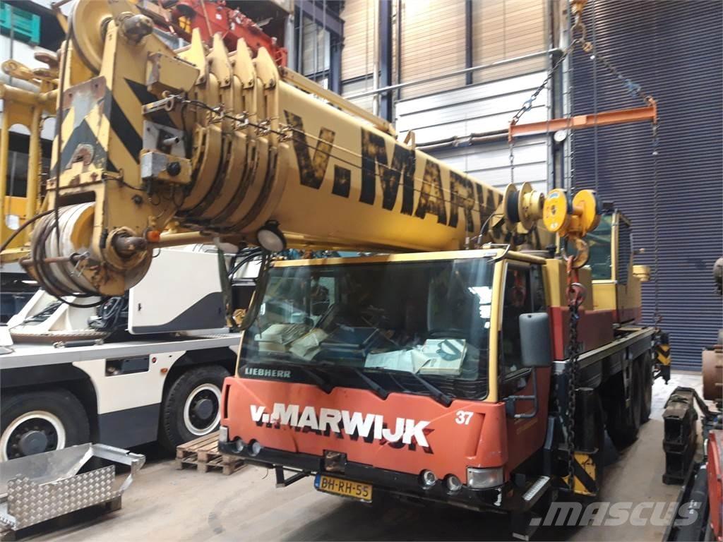 Liebherr LTM 1060-2 オールテレーンクレーン
