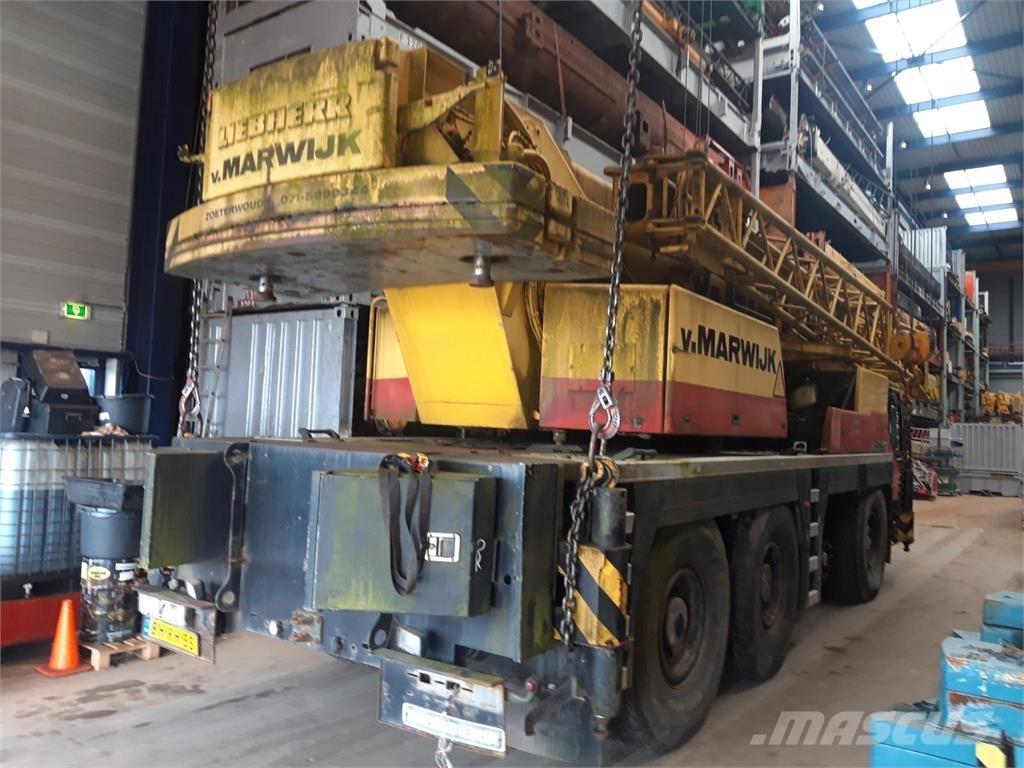Liebherr LTM 1060-2 オールテレーンクレーン