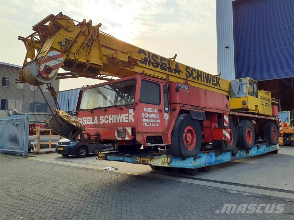 Liebherr LTM 1100 オールテレーンクレーン