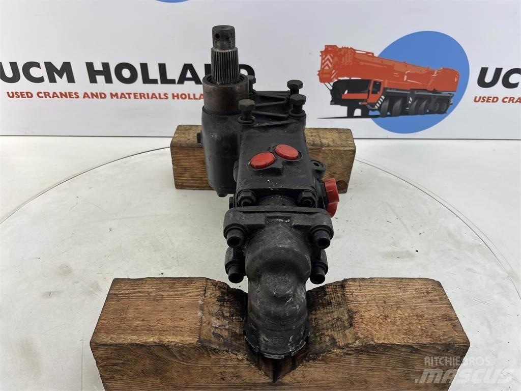 P&H S35 steering box クレーン部品と設備