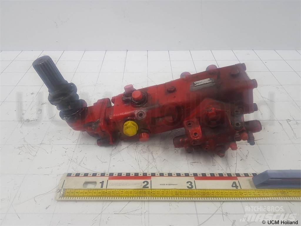  Steering box 180bar クレーン部品と設備