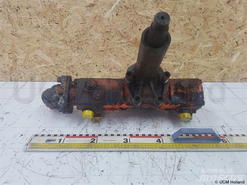  Steering box 210bar クレーン部品と設備