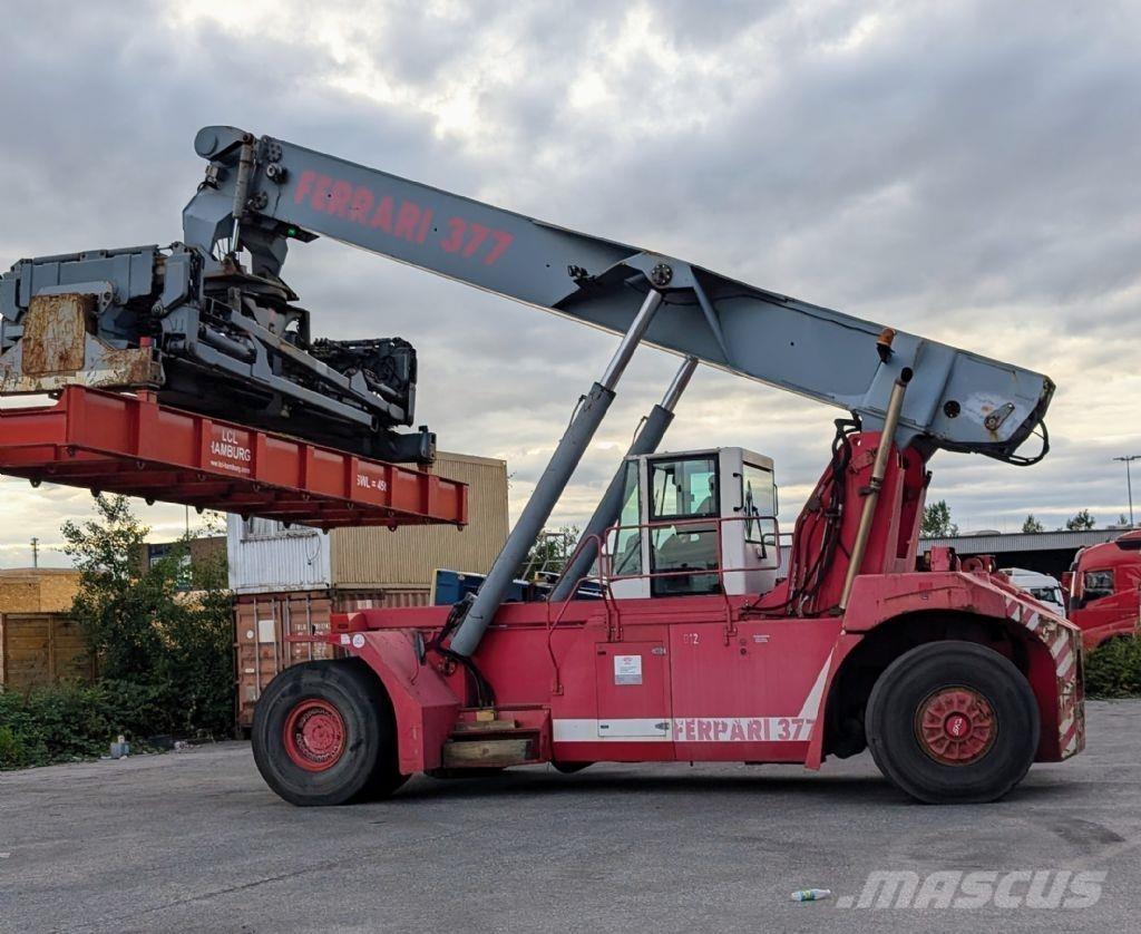 CVS Ferrari F377.5 PB リーチスタッカー
