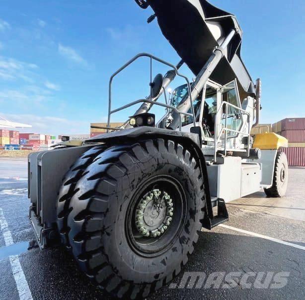 Hyster RS46-41XD/67S リーチスタッカー