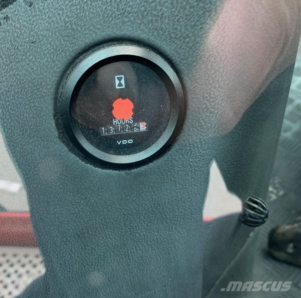 Kalmar DCF100-45E7 コンテナハンドラー