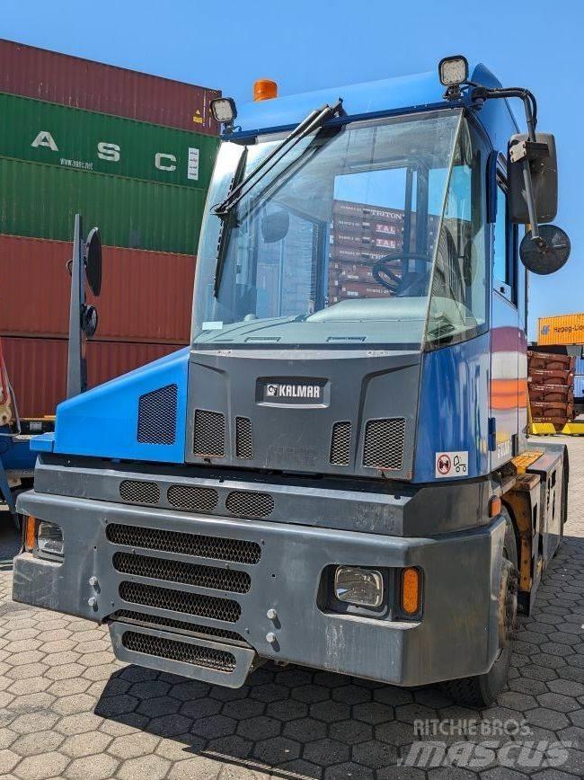 Kalmar T2 ターミナルトラクター