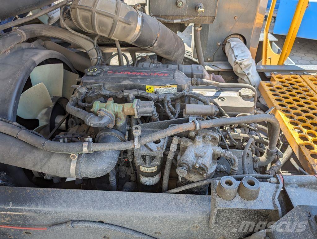 Kalmar T2 ターミナルトラクター