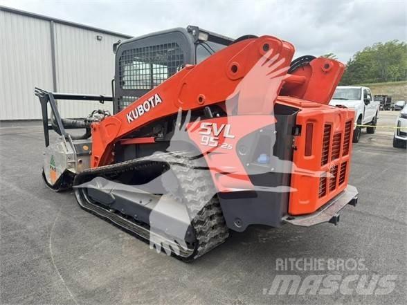 Kubota SVL95-2S 林業用マルチャー