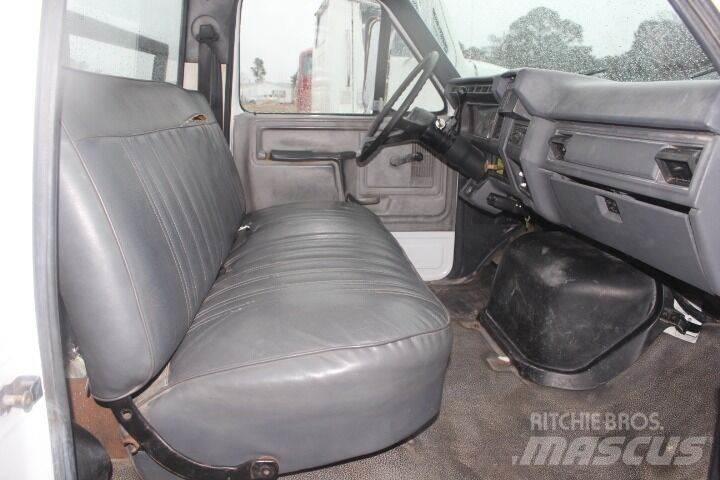 Ford F-600 建設機械 -　その他