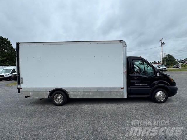 Ford Transit 建設機械 -　その他