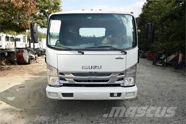Isuzu NRR レッカー車