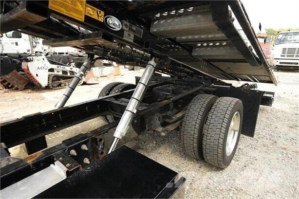 Isuzu NRR レッカー車