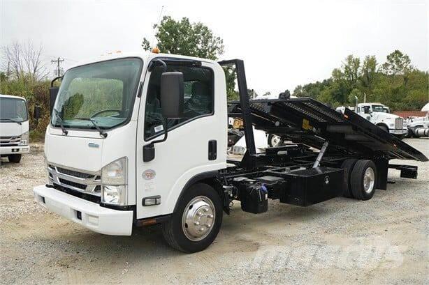 Isuzu NRR レッカー車
