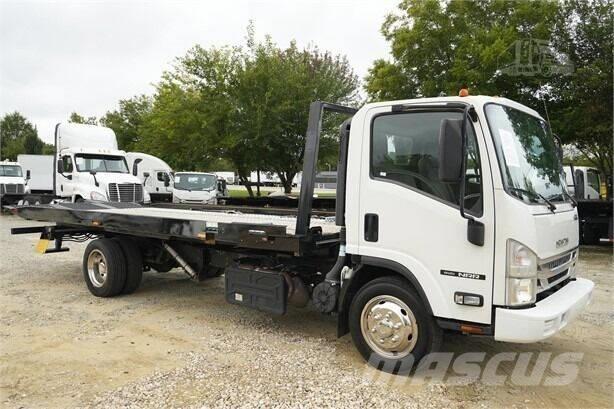 Isuzu NRR レッカー車