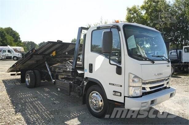Isuzu NRR レッカー車