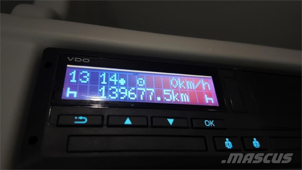 Ford Transit 中古バスその他