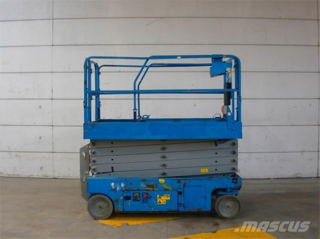 Genie GS3246 シザースリフト