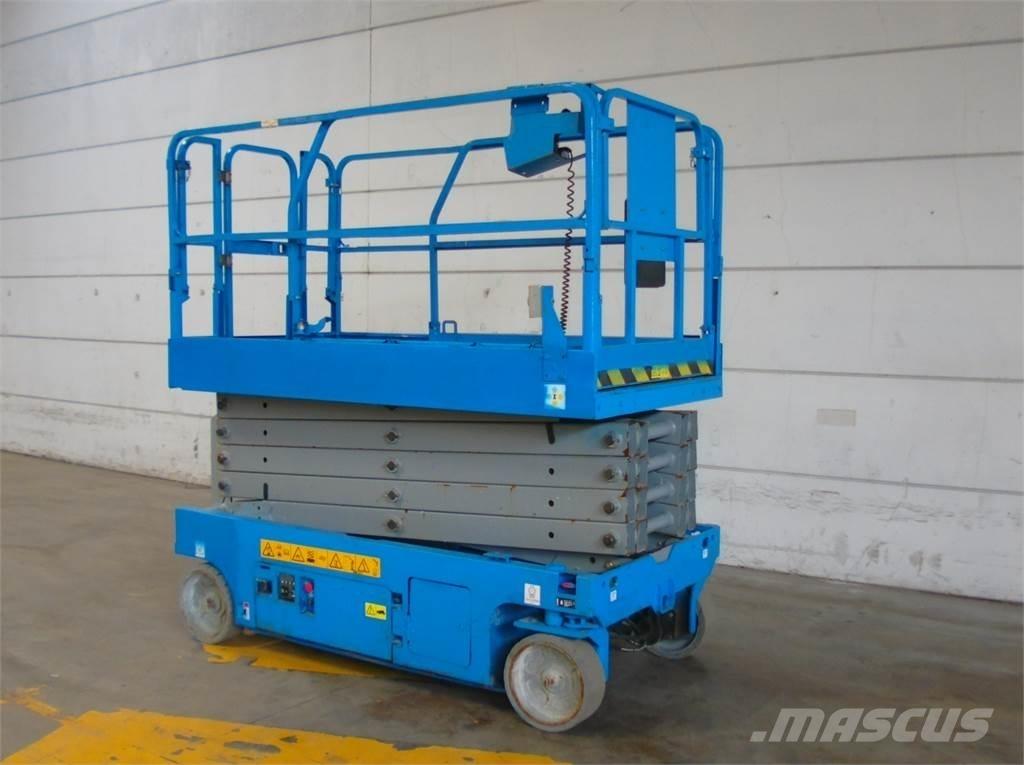 Genie GS3246 シザースリフト