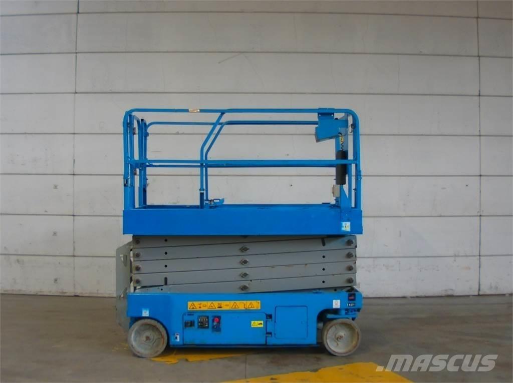 Genie GS3246 シザースリフト
