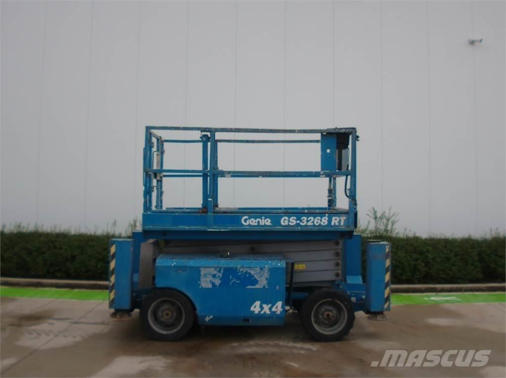 Genie GS3268RT シザースリフト